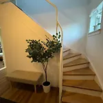 Casa De Rainer 9 בית אירוח *